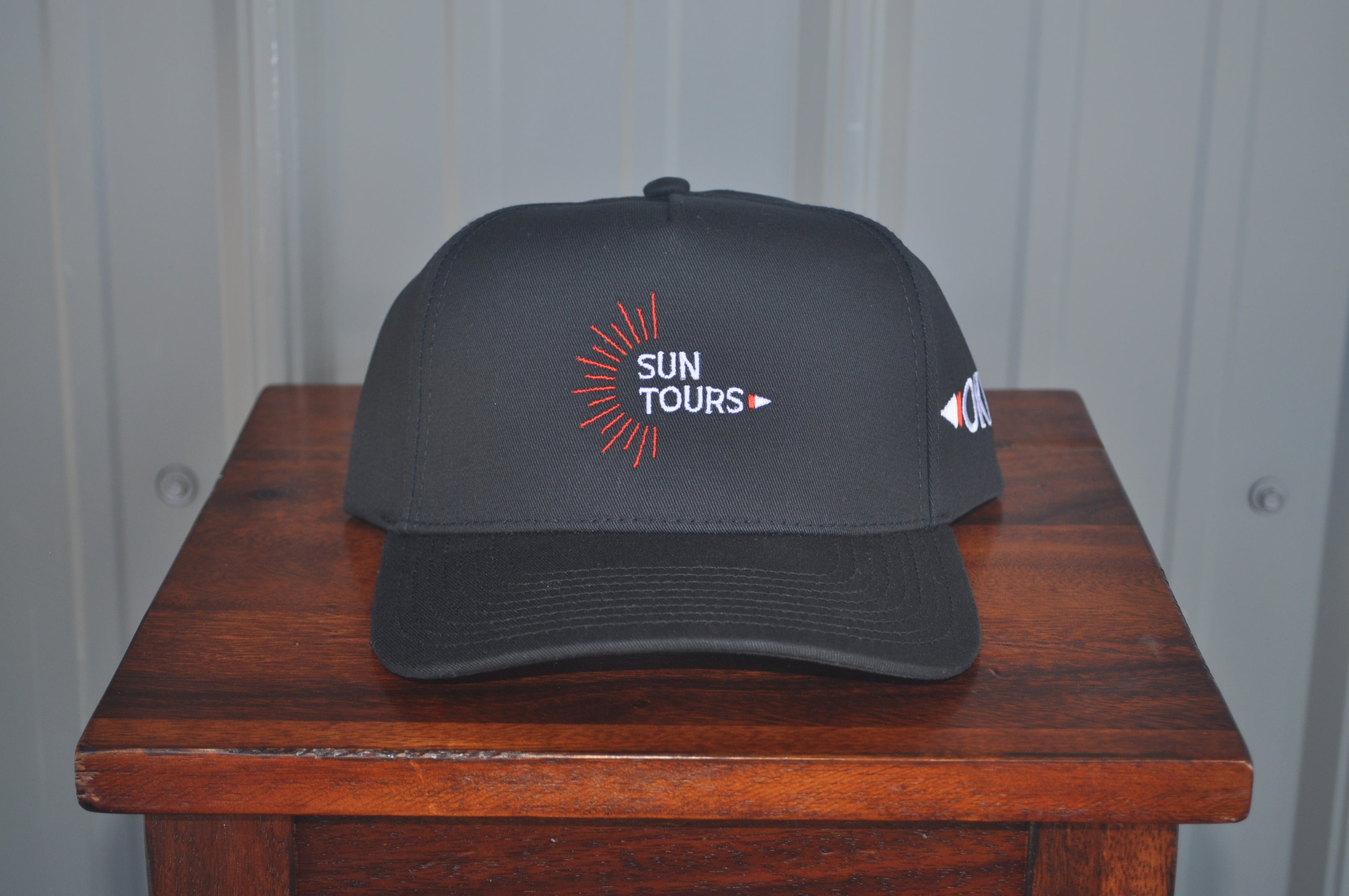 Oki Nǎatō'osii Hat
